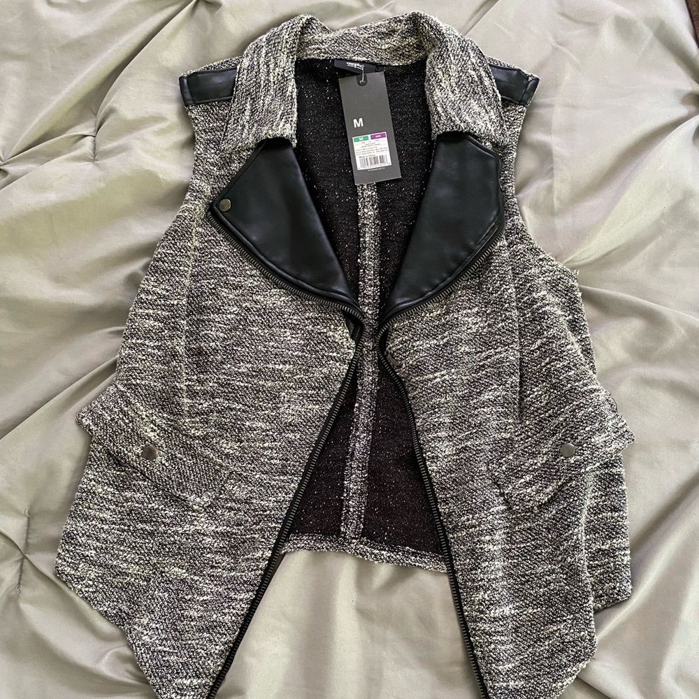 Target moto vest